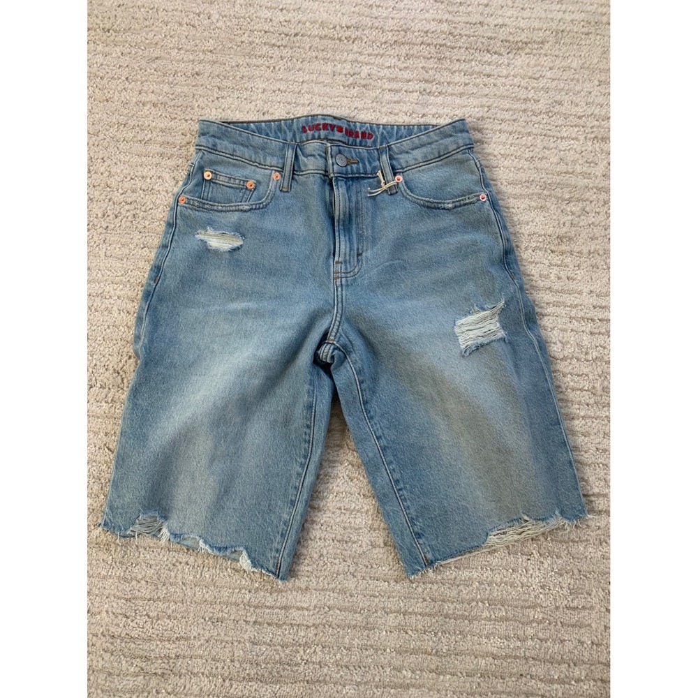 Lucky Brand Womens Loose Bermuda Denim Shorts Jorts‎ Raw Hem  0/25 NWT Med Wash